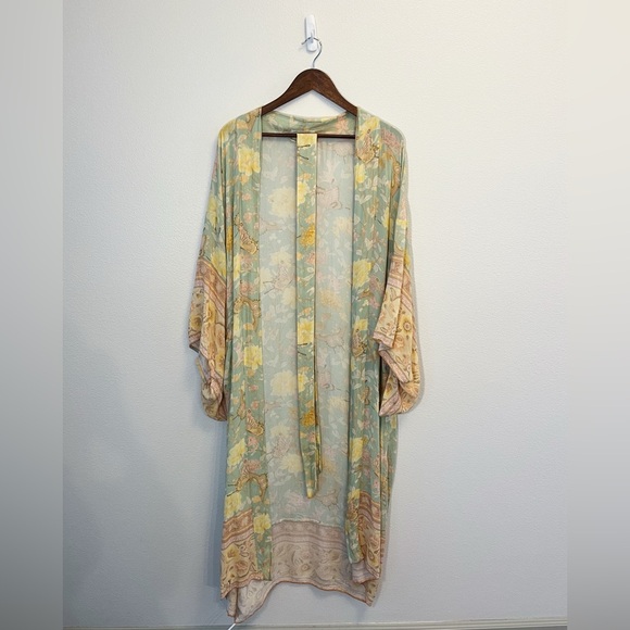 Spell Butterfly Maxi Robe - Picture 2 of 8